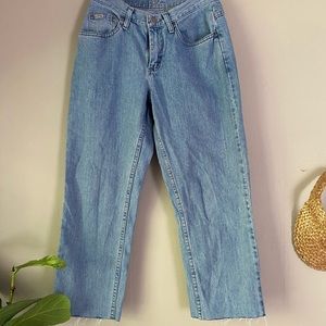 High waisted mom capris